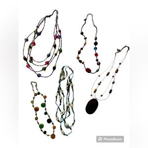 Bundle of 5 costume jewelry necklaces